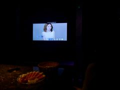 -唛客疯量贩式KTV(金飞达广场店)