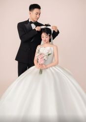 -雅云婚纱摄影工作室旗舰店