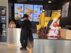 -麦当劳(北苑秋实路店)