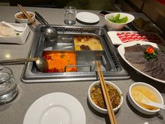 -海底捞火锅(旭辉MALL店)