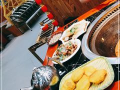 -袁小二大东北铁锅炖(吉祥村总部)