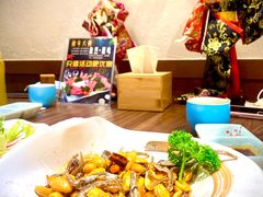 -明洞阿姨·韩式酱蟹烤肉·创意料理(三元桥店)