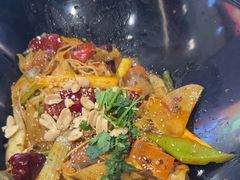 -醉人椒麻辣香锅(上地华联店)