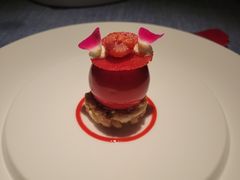 -弦月窗LUNETTE BY AMANDA(复兴路店)