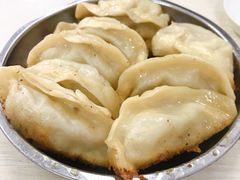 -黄阿姨锅贴大王(万航渡路店)