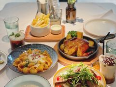 -阿妮叶李(光谷世界城店)