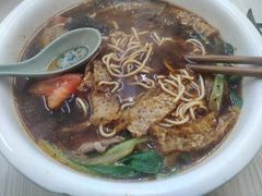 六鲜大肉面-一家人面馆(三条巷店)