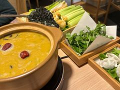 -十二舍·湯物素煮(江泰潤政店)