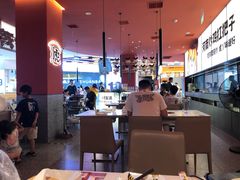 大堂-虎丫炒鸡(平顶山汝州绿洲广场店)