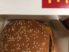 -麦当劳(展览路店)