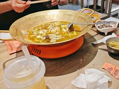 -毛肚向右·川渝毛肚王(经开永旺店)