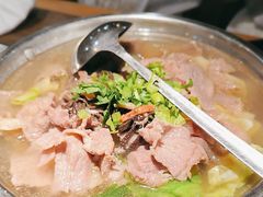 -肖四女乐山跷脚牛肉(世博源店)