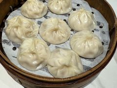 -馋三尺蟹粉小笼(人民广场店)