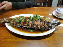 -微山岛春天里酒家