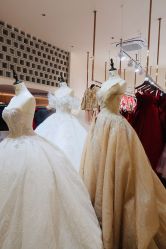 -Color卡诺婚纱礼服馆(南京严选店)