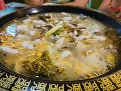 -新记印象酸菜鱼馆(天阳亲子广场店)