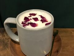 玫瑰拿铁（热）-时光花园(白鹭洲店)