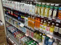 零售区-全家便利店(法华寺街店)