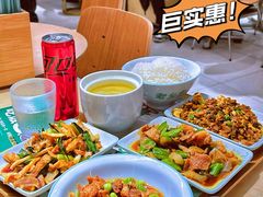 -老乡鸡(上海白玉兰广场店)