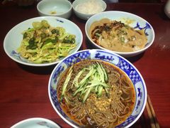 -窄巷子陕菜馆·地道陕西菜(粉巷店)