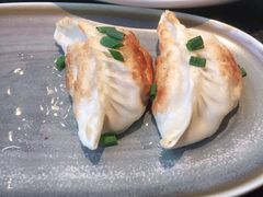 -蝴蝶里·粤菜·点心(滨江龙湖店)