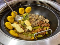 -九妹农家大铁锅东北菜(江湾店)