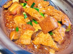 红烧火腩车田豆腐煲-粤·向群饭店(二沙岛店)
