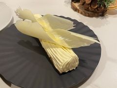 -潮一不贰·法式甜品·生日蛋糕·西式简餐(外滩店)