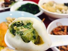 -侬佳蒸菜馆(听潮店)