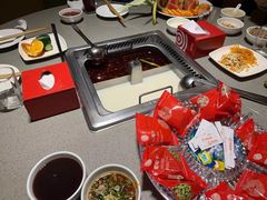 -海底捞火锅(九久奥特莱斯店)
