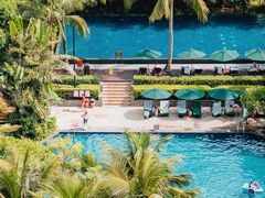 -三亚湾海居铂尔曼度假酒店