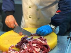 -贯贯吉·清真餐厅(浙江中路店)