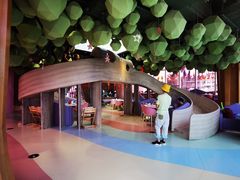 -水桶王国主题餐厅·聚会·生日派对·亲子活动·家庭套餐(亚龙湾希尔顿店)