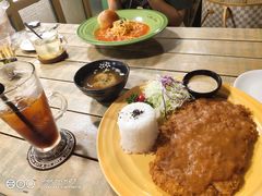 传统炸猪排-Cafe Alice咖啡爱丽丝(奥城店)