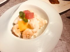 -穹六人间 people 6(岳阳路店)