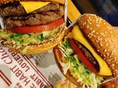 -The Habit Burger Grill 哈比特汉堡(爱琴海店)