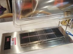 -哈尔滨小酒馆·鲜肉现穿自助烧烤(康新花园店)