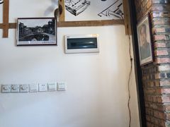 -老三样·美食研究中心(世贸路店)