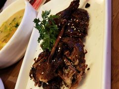 -爱啤精酿·民谣酒馆(滨江店)