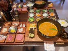 -银米·云南传统过桥米线(双廊黑金冠店)