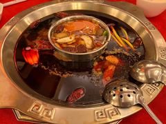 -山城年华老火锅(玉林店)