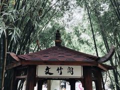 -黔灵山公园-南门售票处