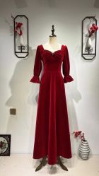 -NaNa婚纱礼服馆