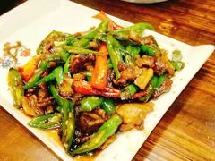 -春天里·老街坊餐厅(港隆广场店)