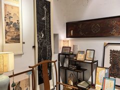 -邊城書店