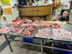 -标记美食新鲜猪杂(兴南大道店)