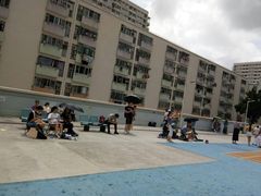 -彩虹村