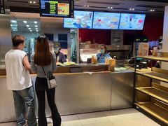 -麦当劳(新王府井店)