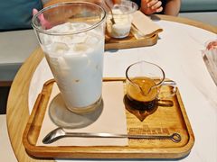 -LAVAZZA拉瓦萨咖啡(仁恒梦中心店)