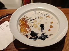 -RUXU入续糖水铺与包(卓悦中心店)